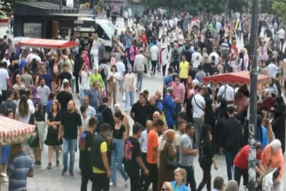 İstanbul’un tarihi mekanlarında bayram yoğunluğu 