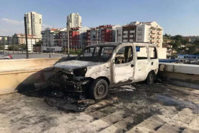 Ankara’da park halindeki otomobil yandı