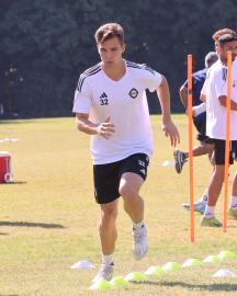 Altay'da 5 futbolcudan ihtar