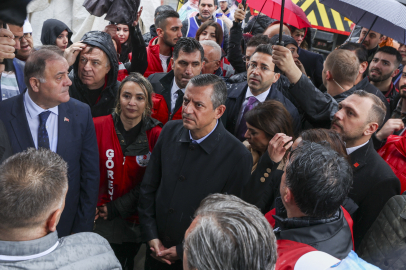 İstanbul- Özgür Özel 1 Mayıs kutlamalarına katıldı