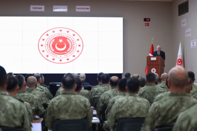 Bakan Güler, TEKNOFEST’e katılmak üzere KKTC'ye gitti (2)