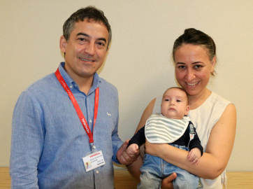 Kök hücre tedavisiyle anne oldu, adını 'Umut' koydu