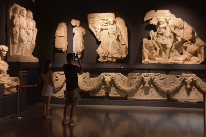 Efes Antik Kenti'nde gece müzeciliği başlıyor / Ek fotoğraflar