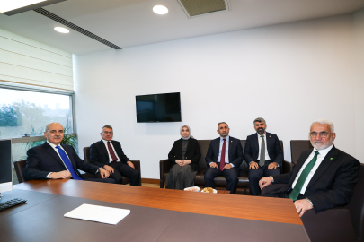 TBMM Başkanı Kurtulmuş, Yapıcıoğlu'nu ziyaret etti (4)
