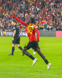 Göztepe’de Solet belirsizliği