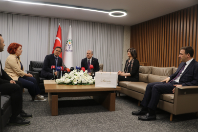 Siyasi partiler arasında bayramlaşma ziyaretleri