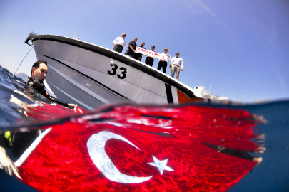 Kemer'in su altı güzellikleri dalış etkinlikleriyle gözler önüne serildi