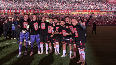 Samsunspor’dan Avrupa kutlaması / Video eklendi