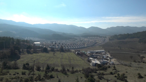 İstanbul - Büyükçekmece'de plajda yoğunluk / Havadan görüntü