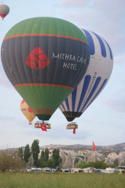 Kapadokya'da sıcak hava balonları 5 ayda 271 bin kişiyi taşıdı