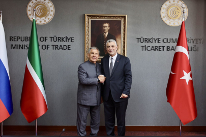 Bakan Bolat, Tataristan Reisi Minnihanov ile görüştü