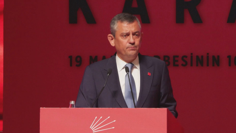 İstanbul - Özgür Özel, '19 Mart Darbesinin 100'üncü Günü Toplantısı'na katıldı