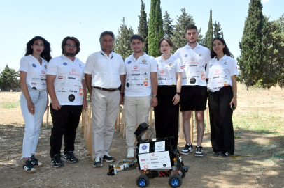 Tekirdağ- Üniversite öğrencilerinin geliştirdiği ‘Tarımın Kartalı’ robotu, Avrupa’dan birincilikle döndü /video eklendi