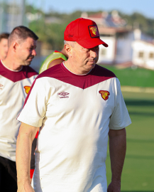 Göztepe Teknik Direktörü Stoilov: Hedefimiz genç transfer yapmak