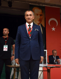 Karşıyaka'da Azat Yeşil'in güveni tam