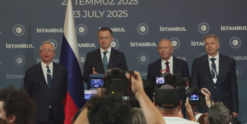 İstanbul- Rusya heyeti, Türkiye-Rusya-Ukrayna Üçlü Toplantısı'nın ardından basın toplantısı düzenledi / Metin eklendi