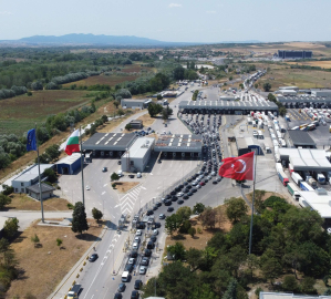 Kapıkule'de gurbetçilerin hüzünlü dönüşü