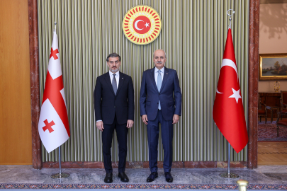Kurtulmuş: İsrail'in Filistin'e yaşattıkları sessiz kalan bütün insanlığın ortak ayıbıdır