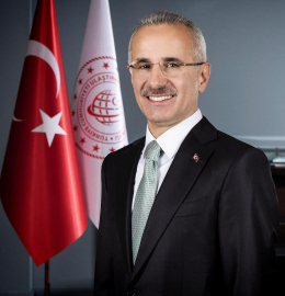 Bakan Uraloğlu: Yüzüncü Yıl Geri Dönüş Kavşağı’nı bu ay içinde hizmet açmayı planlıyoruz