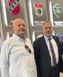 Karşıyaka'da Ergüllü alacaklarını hibe ediyor