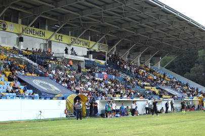 Menemen  FK - Arnavutköy Belediyespor / FOTOĞRAFLAR