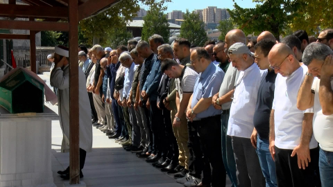 İstanbul- Ticaret Bakanı Ömer Bolat'ın halası Sermin Özcanlı son yolculuğuna uğurlandı