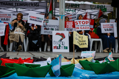 İstanbul - Eminönü’nde Gazze için özgürlük nöbeti