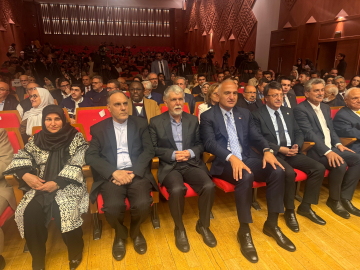 Bakan Ersoy: Yıl boyunca İran ve Türkiye'de etkinlikler düzenlenecek