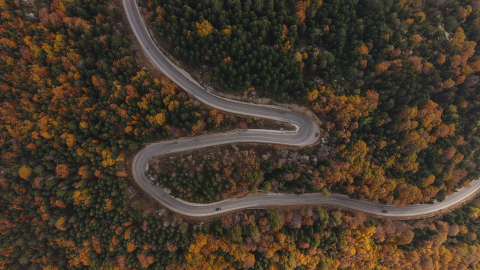 Uludağ’ın sonbahar güzelliği dronla görüntülendi