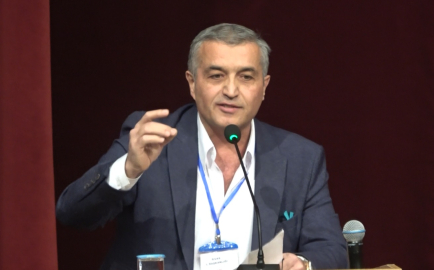 Sivas'ta CHP kongresinde gerginlik