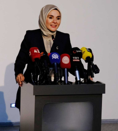 Konya- Bakan Göktaş: Aile dostu ekosistemin bir parçası aile dostu teknolojidir /Video eklendi