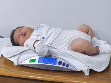 Ali Atilla bebek, 6 kilo 150 gram olarak dünyaya geldi