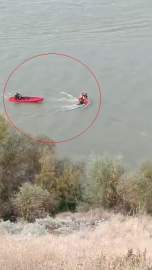 Su seviyesi yükselen nehirde mahsur kalan aile kurtarıldı