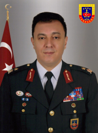 Jandarma KOM Daire Başkanı Tuğgeneral Selami Akşit hayatını kaybetti