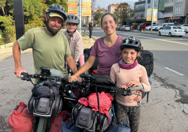 Bisikletle dünya turuna çıkan Kanadalı aile: Türkiye çok güzel