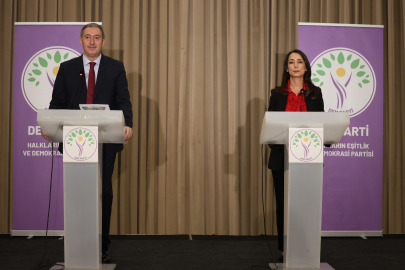 DEM Parti'li Bakırhan: Süreç yasalarla, haklarla, özgürlüklerle gelişmeli