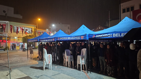 Balıkesir Sındırgı'da 6.1 büyüklüğünde deprem (11)