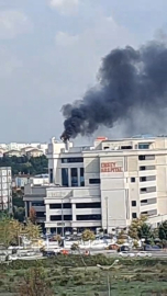 İstanbul - Pendik'te hastanede yangın-1