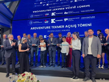 Bakan Kacır: Ardventure TEKMER, girişimlerin küresel markalara dönüşmesi için güçlü bir zemin oluşturacak