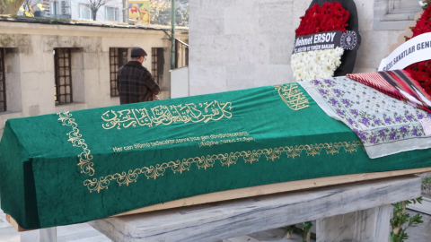 İstanbul- Süheyla Altmışdört son yolculuğuna uğurlandı