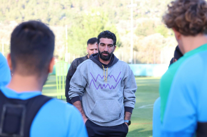 Bodrum FK Teknik Direktörü Burhan Eşer: Yeni bir serinin başlangıcı için kazanmak istiyoruz