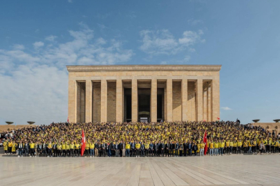 1907 Fenerbahçe Derneği ve 1907 ÜNİFEB’ten Anlamlı Anıtkabir Ziyareti