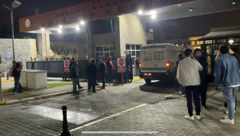 İstanbul- Kocaeli’de fabrika yangınında hayatını kaybedenlerin cenazeleri Adli Tıp Kurumu'ndan alındı