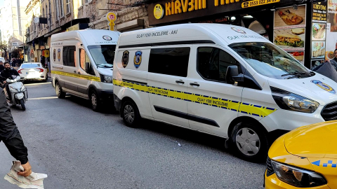 İstanbul - Fatih'te Böcek ailesinin kaldığı oteldeki iki kişi daha zehirlenme şüphesiyle hastaneye götürüldü-2 / Ek görüntü