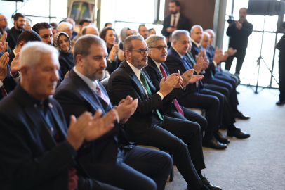 AK Parti'de Sezai Karakoç için anma programı