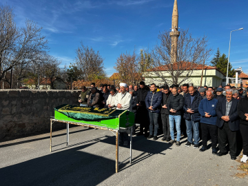 Nefes borusuna jelibon kaçan 8 yaşındaki Ahmet, toprağa verildi